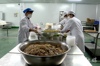 抗疫一線的“中央廚房” 呵護(hù)舌尖上的安全